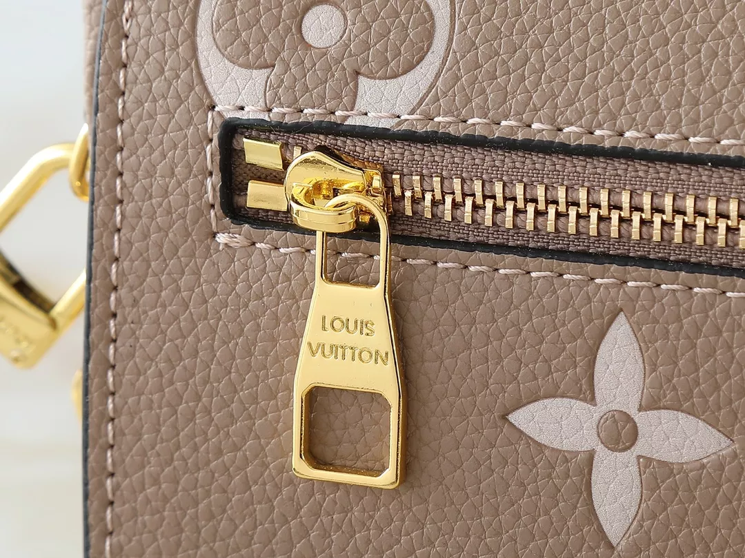 TopPick 1375 Louis Vuitton Messenger Bag For Women