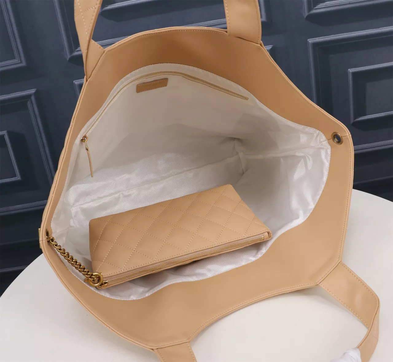 TopPick 1646 Yves Saint Laurent AAA Quality Handbags For Women