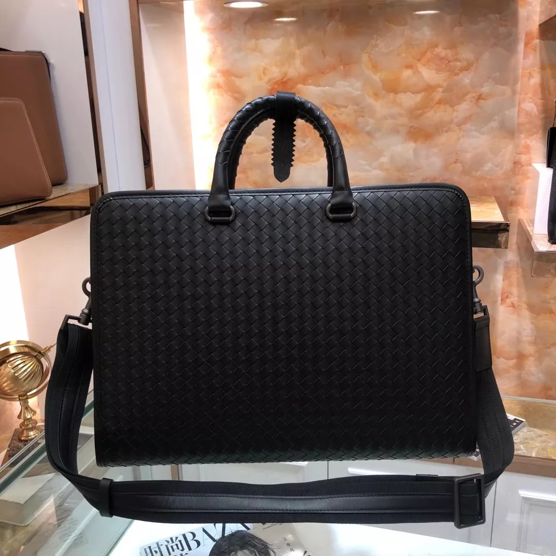 TopPick 2142 Bottega Veneta AAA Man Handbags
