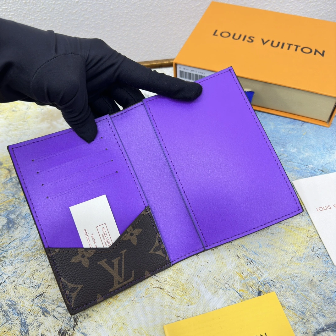 TopPick 2291 Louis Vuitton LV Card Case For Unisex