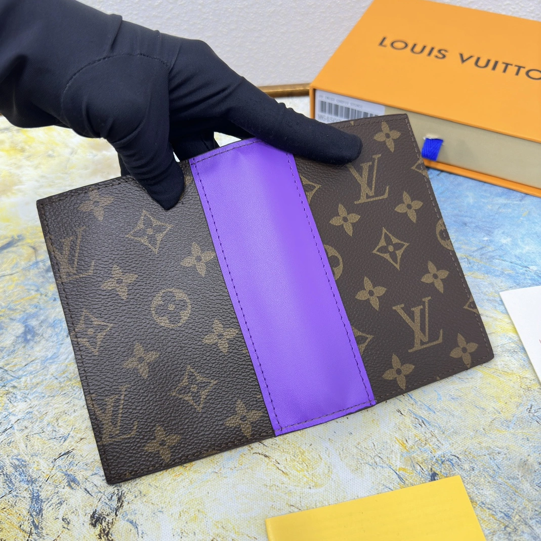 TopPick 2291 Louis Vuitton LV Card Case For Unisex