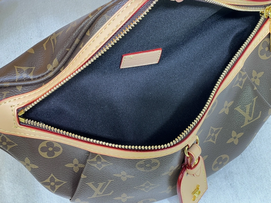 TopPick 2540 Louis Vuitton LV AAA Quality Belt Bags For Unisex