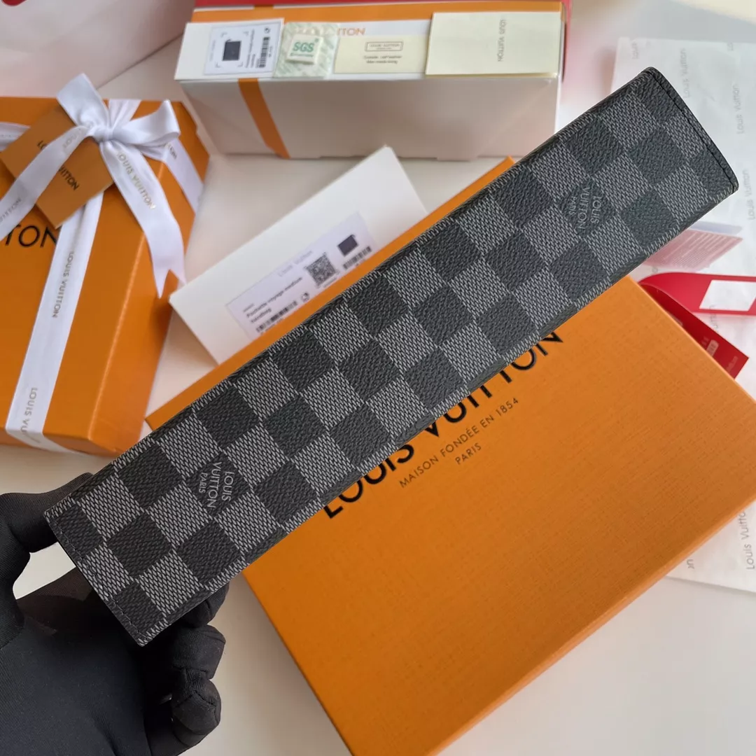 TopPick 2557 Louis Vuitton AAA Quality Wallets