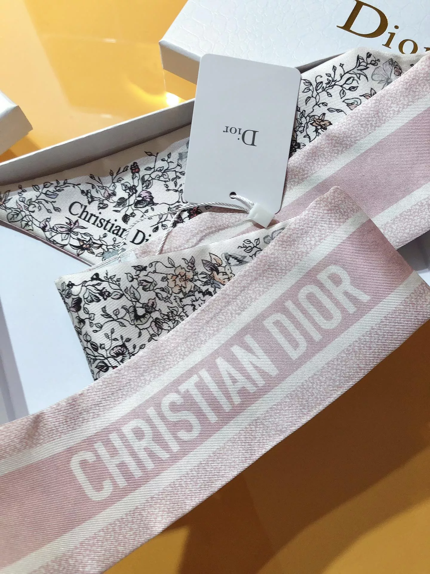TopPick 2852 Christian Dior Silk Scarf
