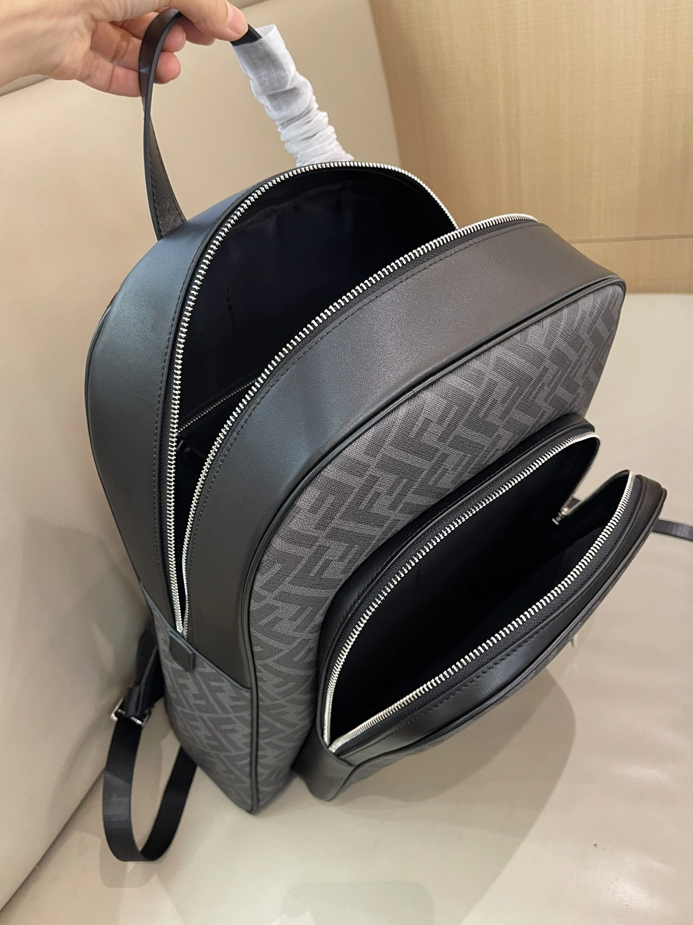 TopPick 2921 Fendi AAA Man Backpacks