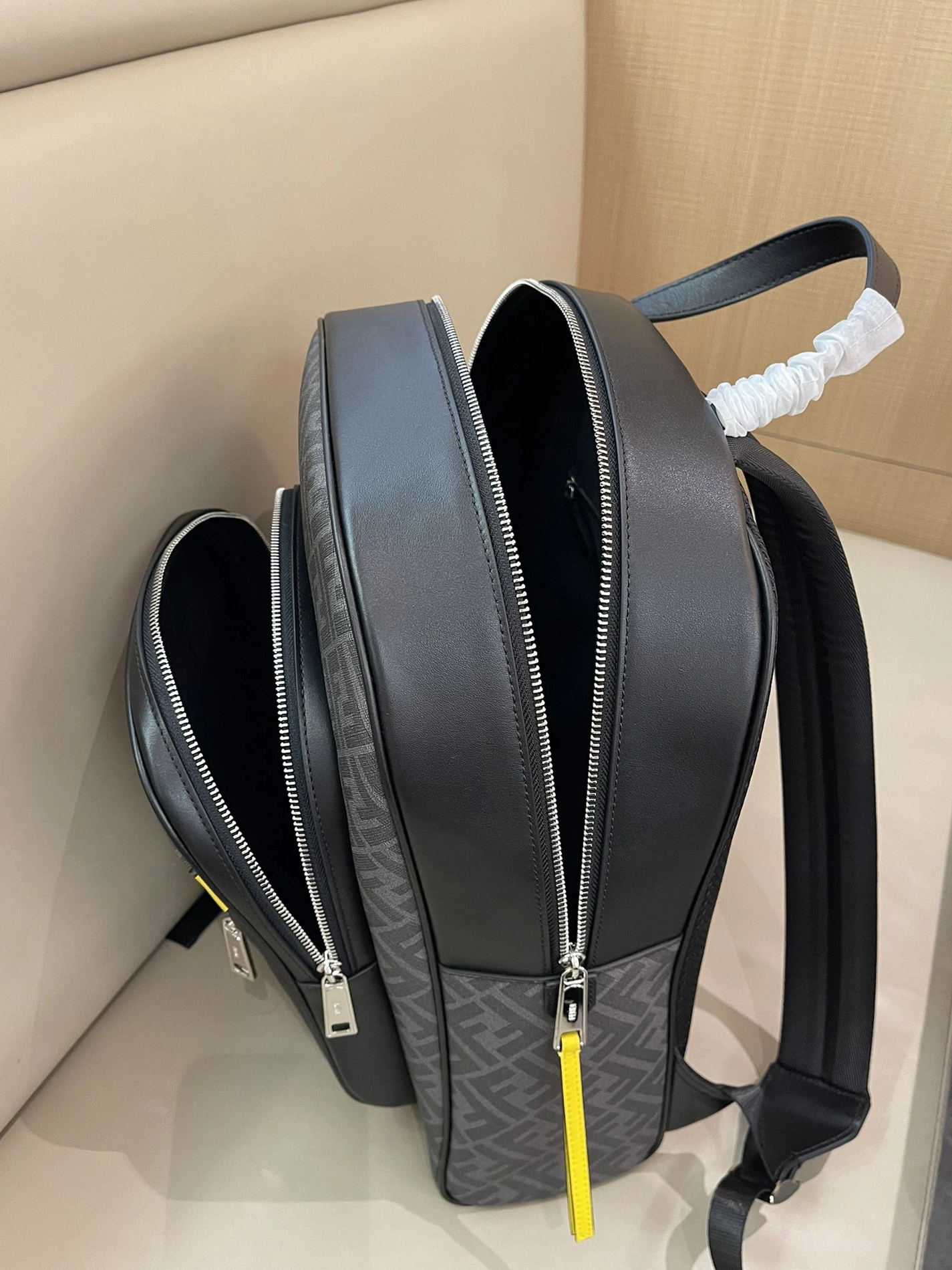 TopPick 2921 Fendi AAA Man Backpacks