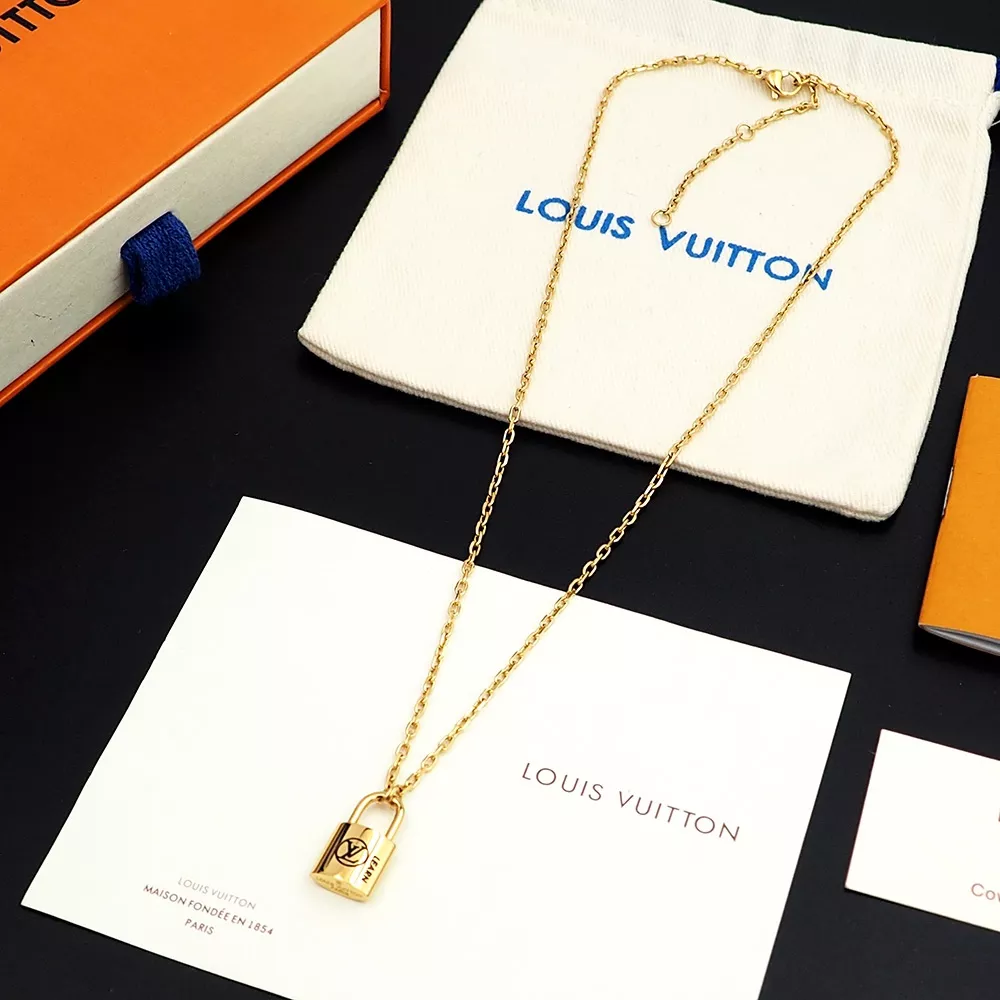 TopPick 3229 Louis Vuitton Necklaces