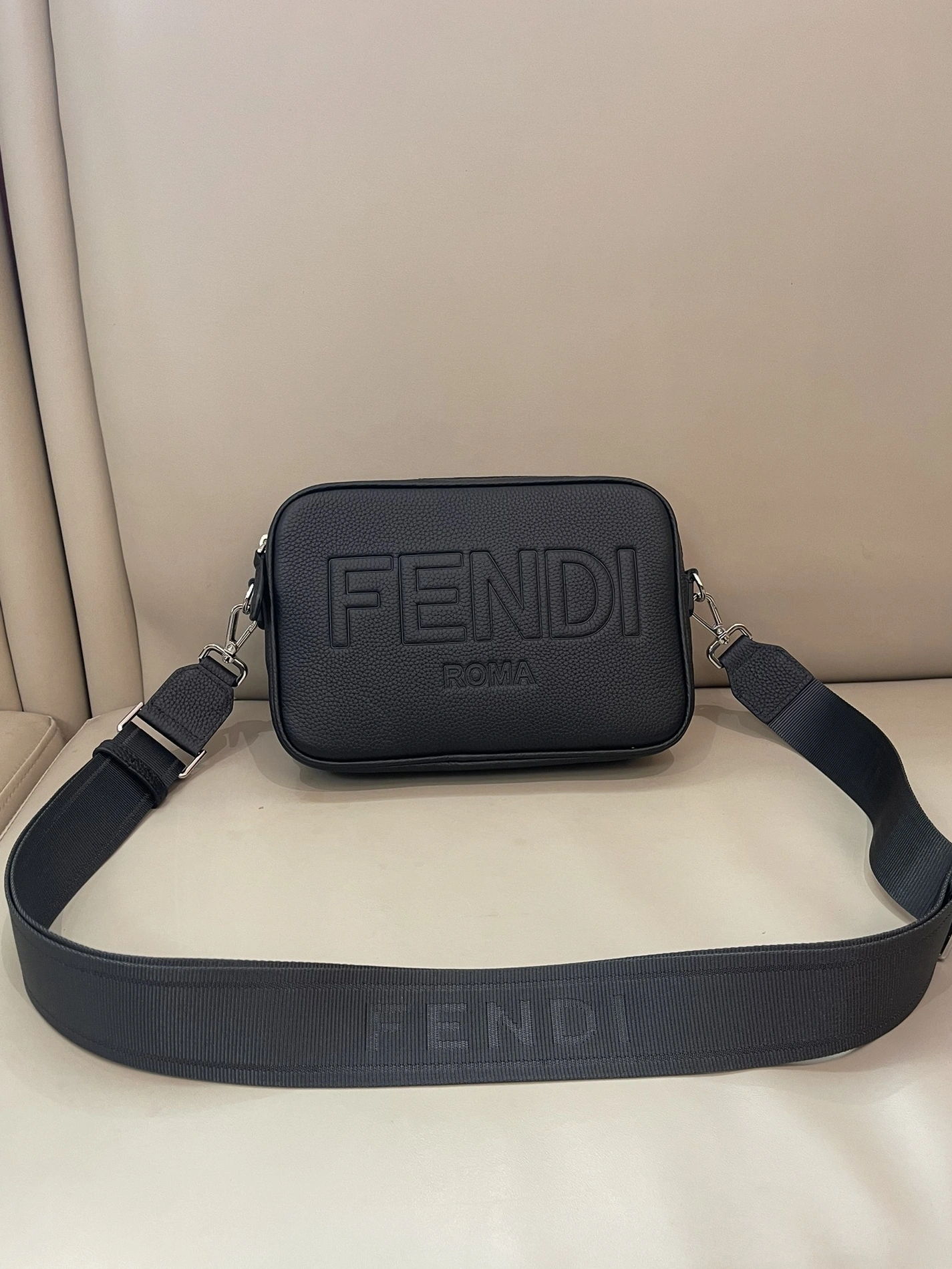 TopPick 3298 Fendi AAA Man Messenger Bags