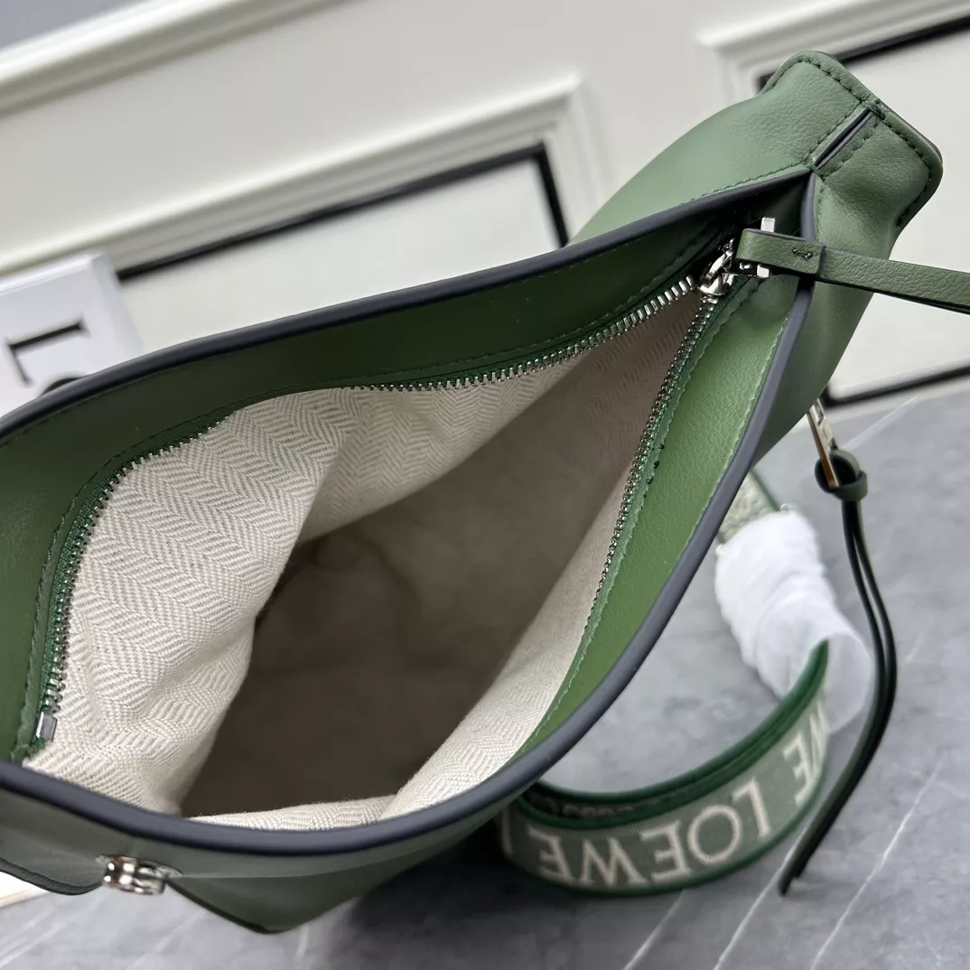 TopPick 3506 LOEWE AAA Quality Messenger Bags For Unisex