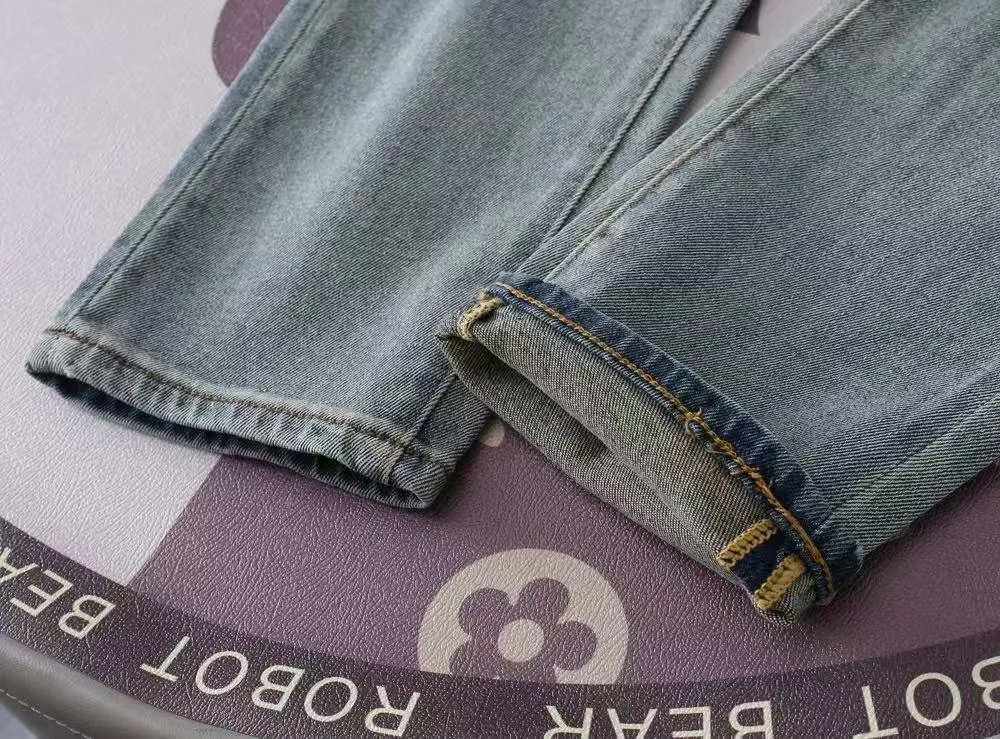 TopPick 3728 Burberry Jeans For Men