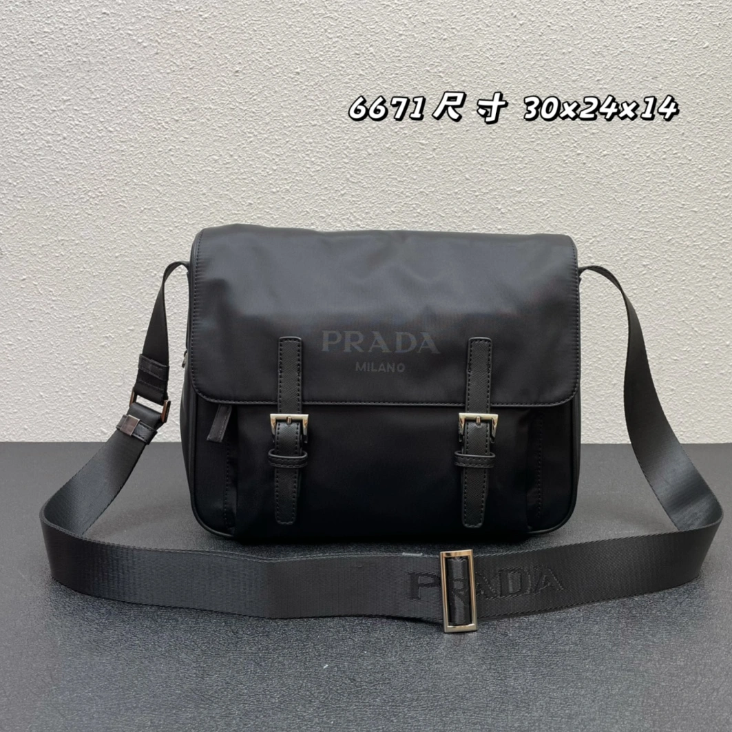 TopPick 3938 Prada AAA Man Messenger Bags