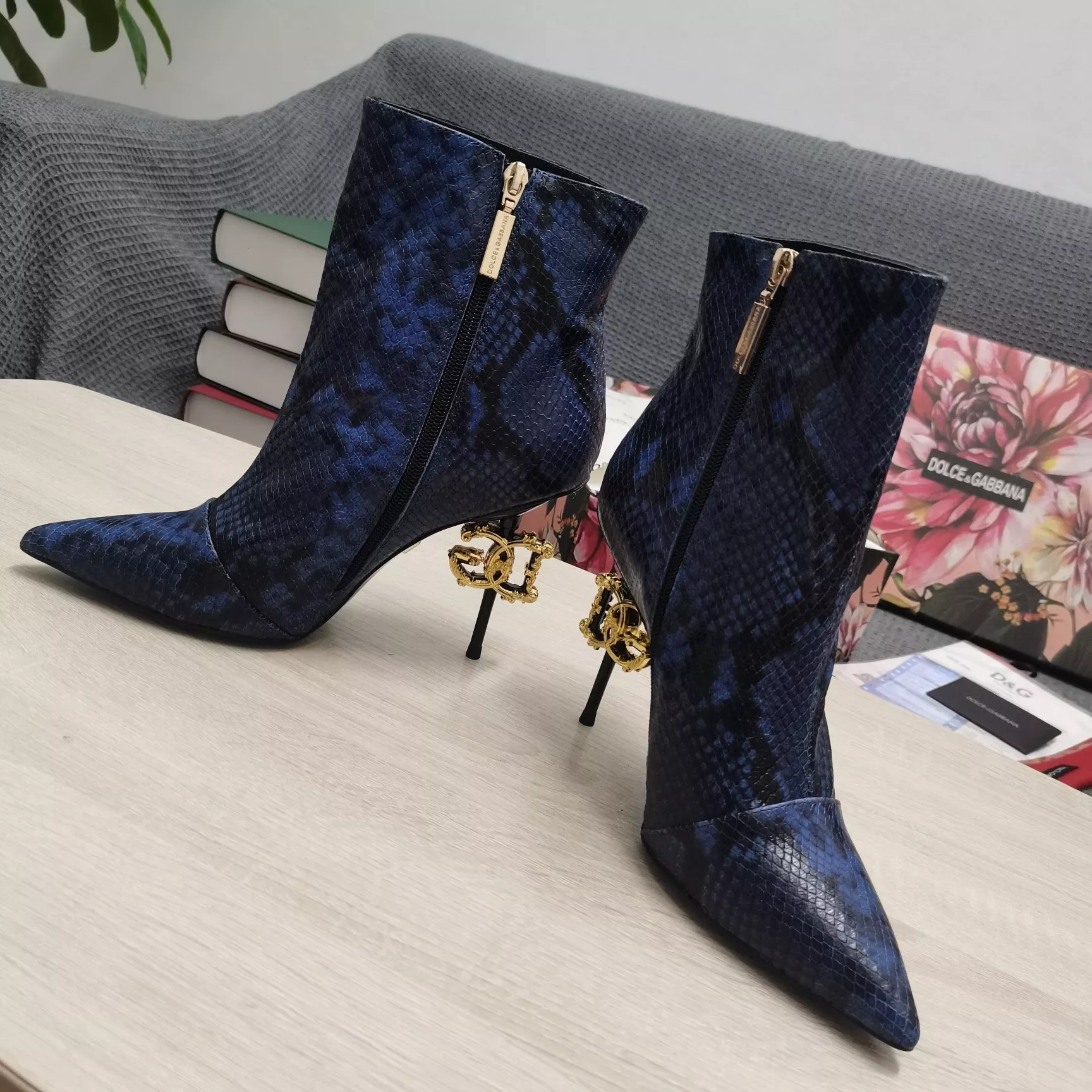 TopPick 3965 Dolce & Gabbana D&G Boots For Women