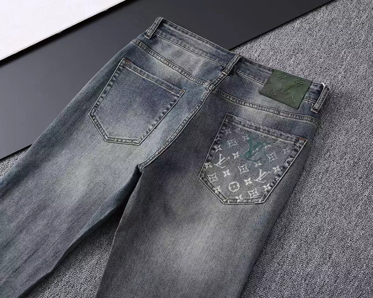 TopPick 4188 Louis Vuitton LV Jeans For Men