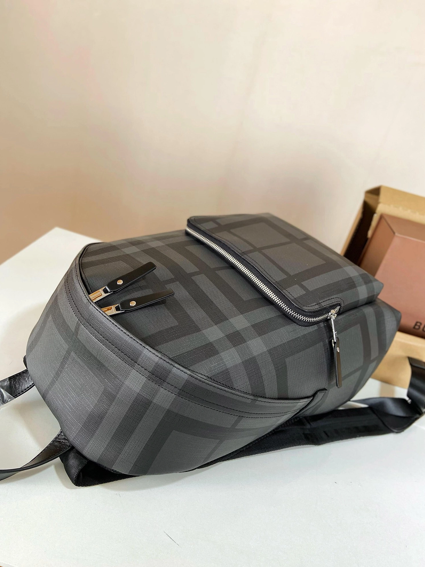 TopPick 473 Burberry AAA Man Backpacks