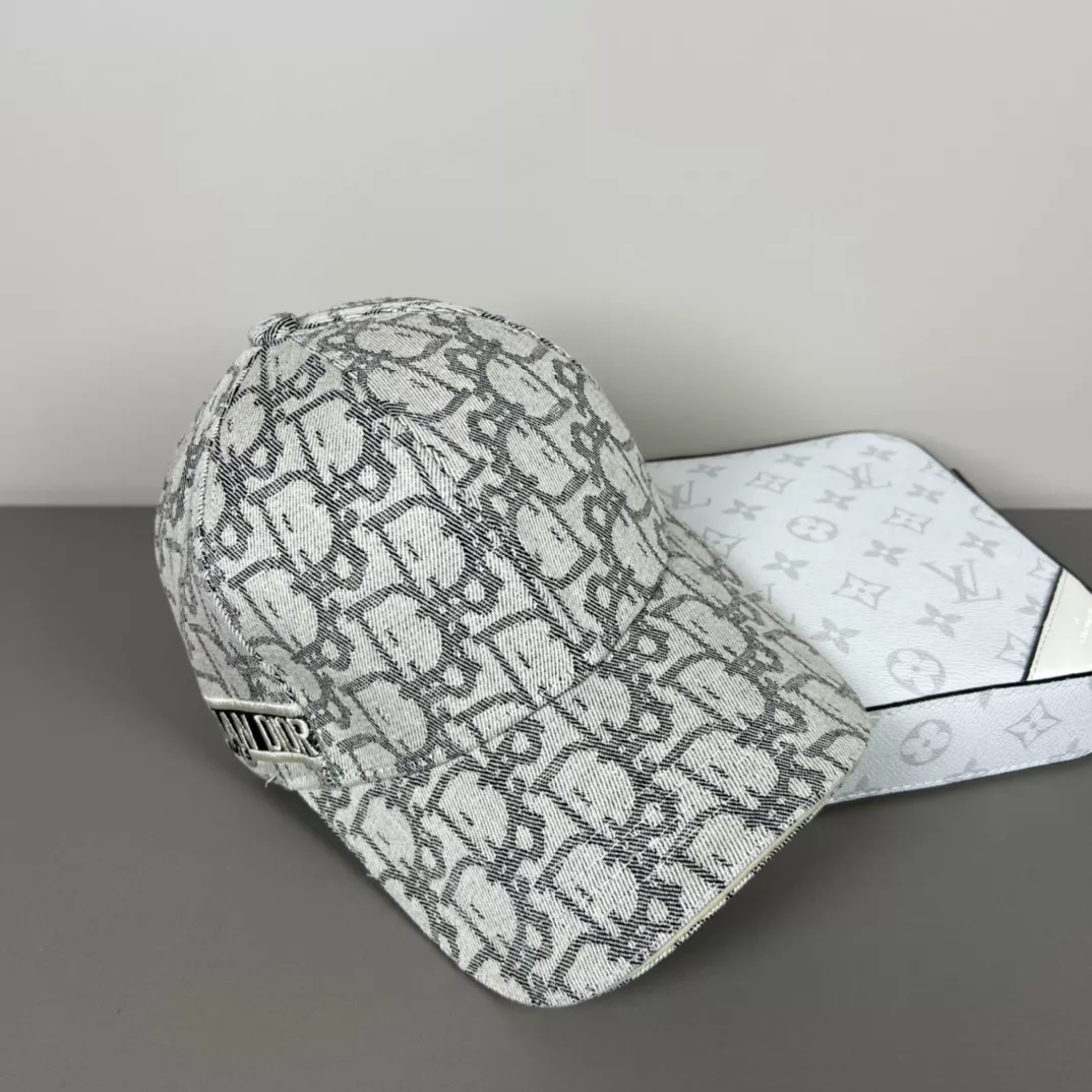 TopPick 5373 Christian Dior Caps