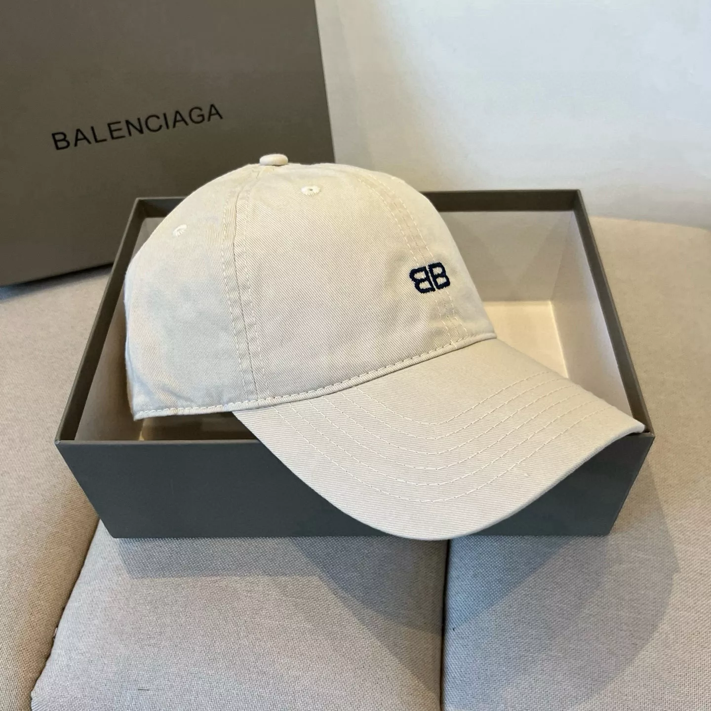 TopPick 5411 Balenciaga Caps