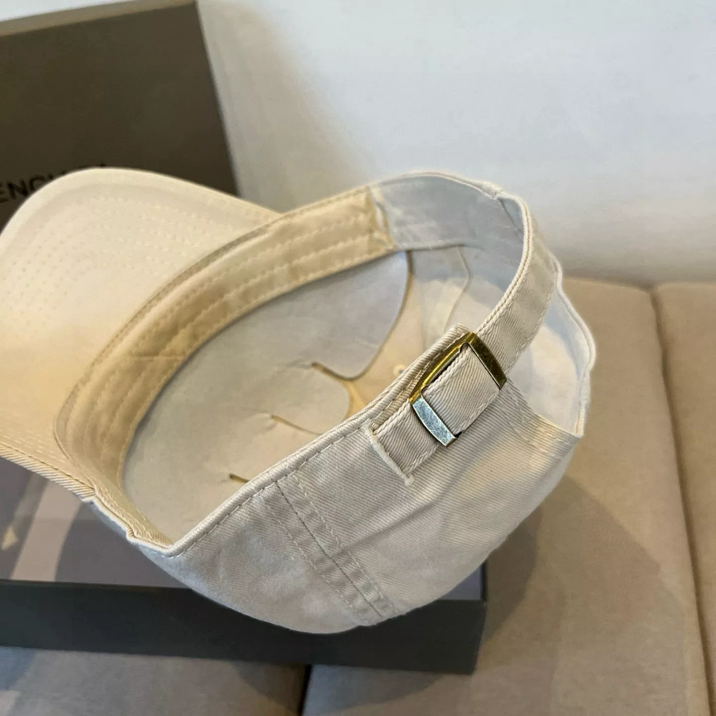 TopPick 5411 Balenciaga Caps