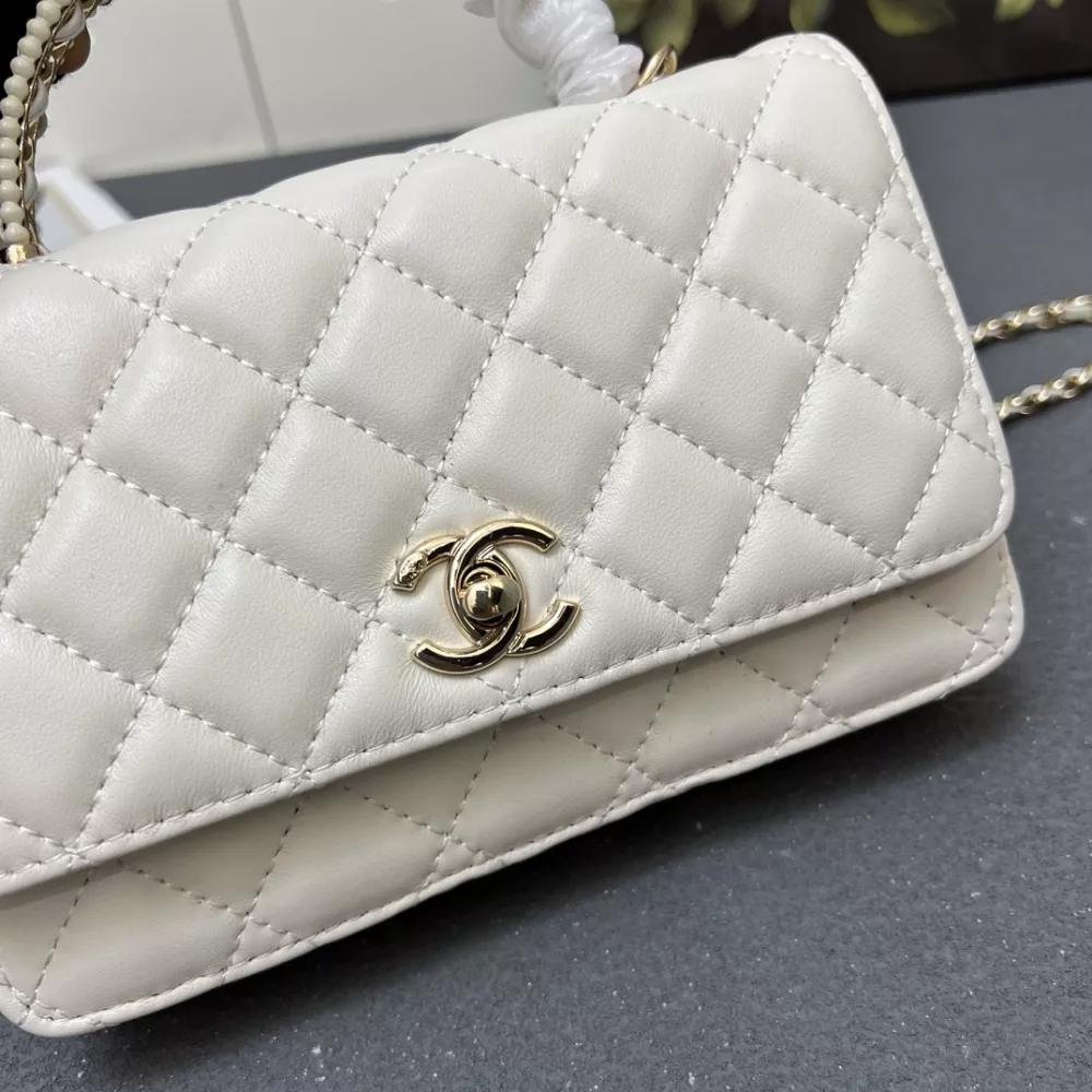TopPick 5814 Chanel AAA Quality Messenger Bags For Women