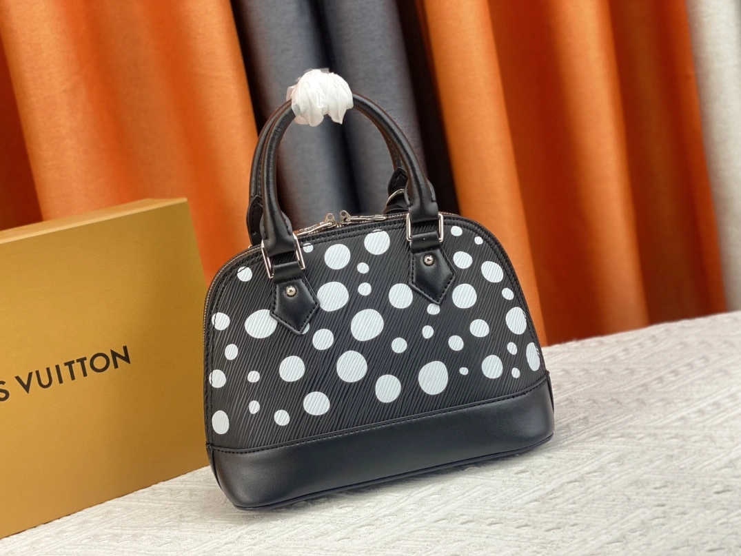 TopPick 583 Louis Vuitton AAA Quality Handbags For Women