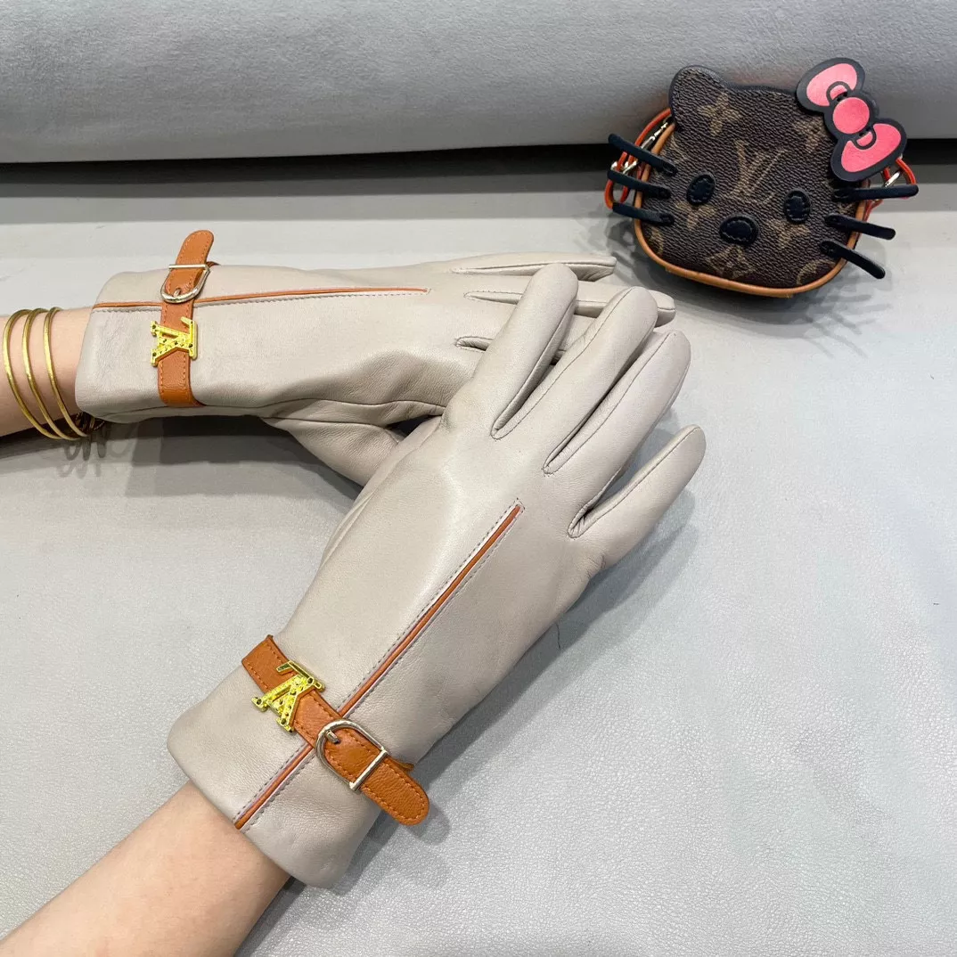 TopPick 6682 Louis Vuitton LV Gloves For Women