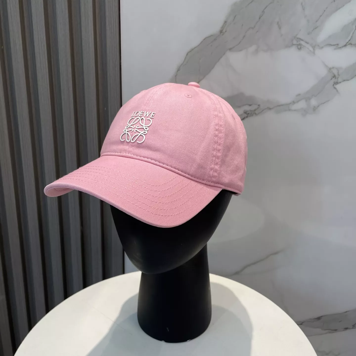 TopPick 7178 LOEWE Caps