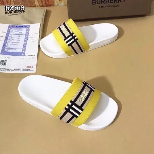 TopPick 7776 Burberry Slippers For Women