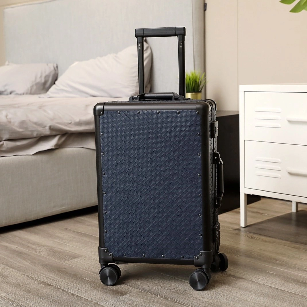 TopPick 7828 Bottega Veneta BV Luggage