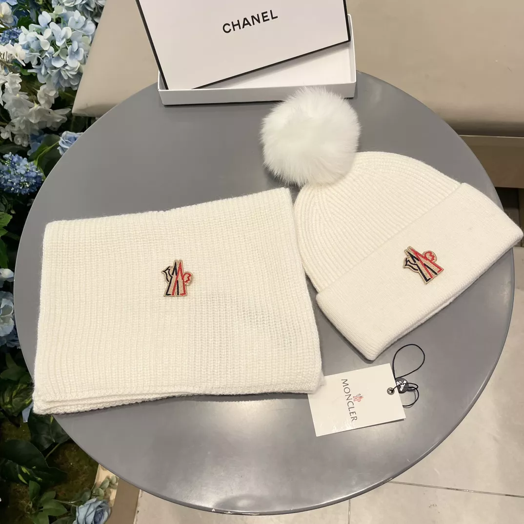 TopPick 8128 Moncler Hat and Scarf Set
