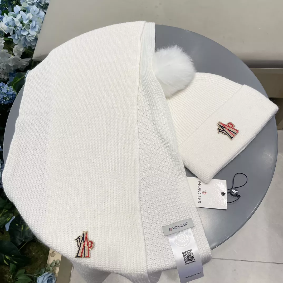 TopPick 8128 Moncler Hat and Scarf Set