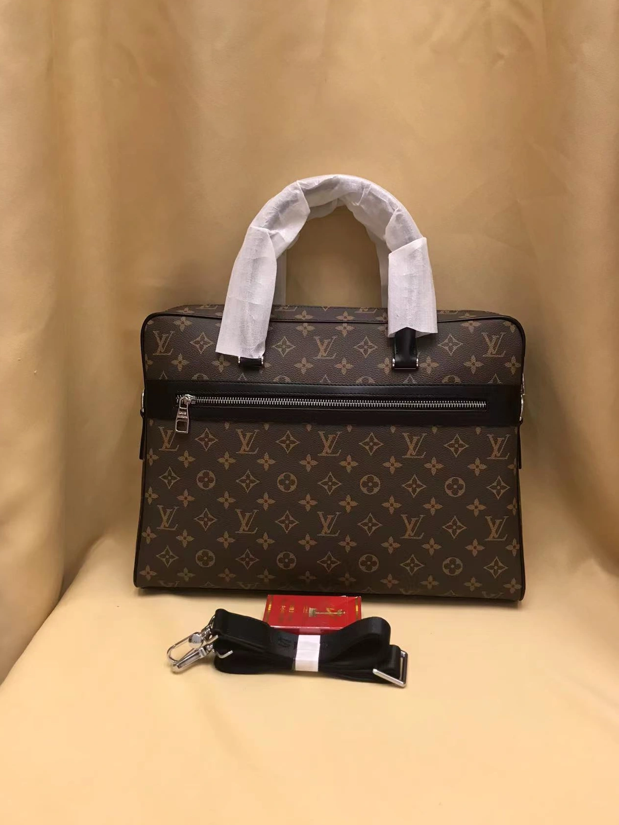 TopPick 829 Louis Vuitton AAA Man Handbags