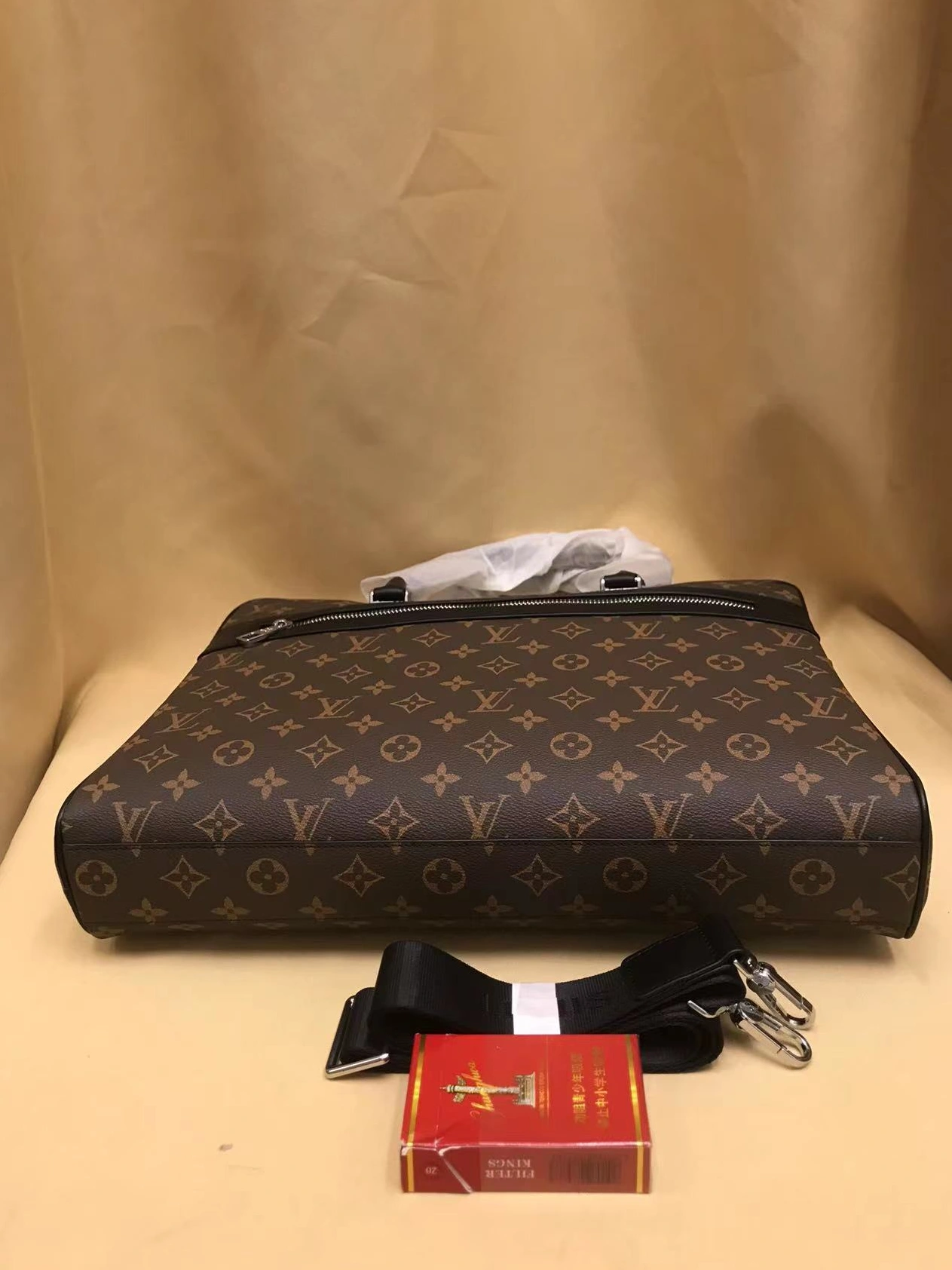 TopPick 829 Louis Vuitton AAA Man Handbags