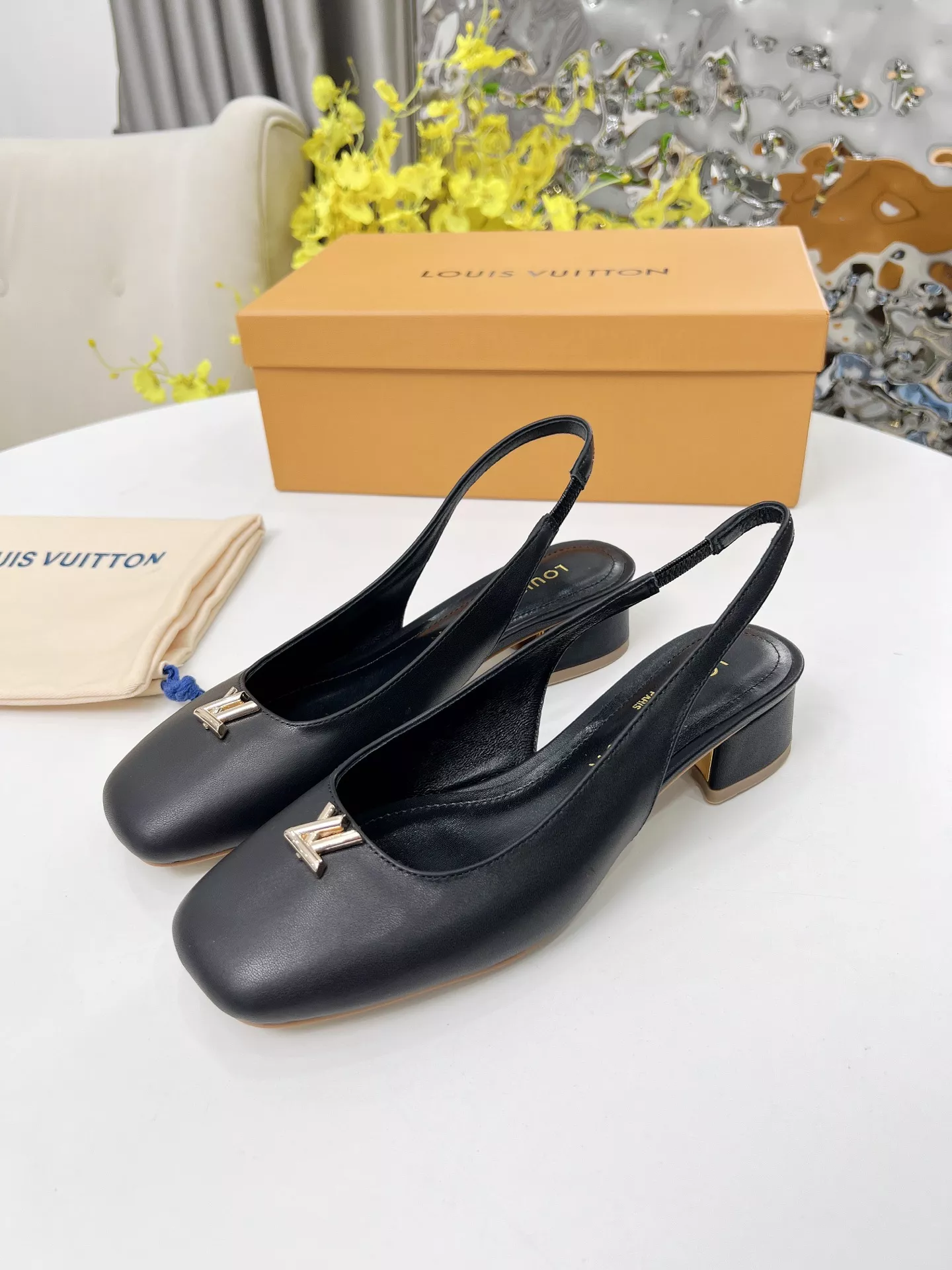 TopPick 9020 Louis Vuitton Sandal For Women
