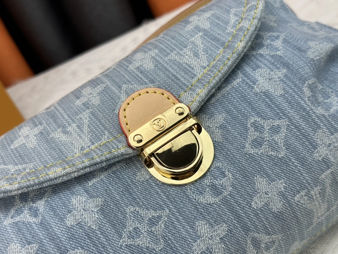 TopPick 9053 Louis Vuitton AAA Quality Shoulder Bags For Women