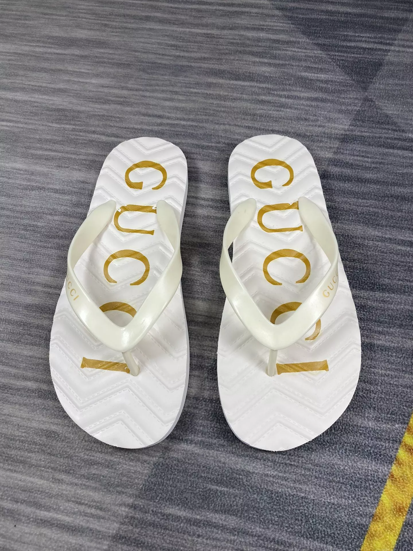 TopPick 9607 Gucci Slippers For Men