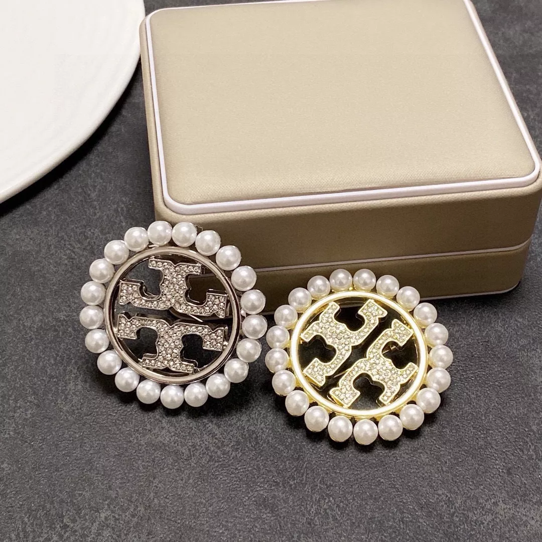 Tory Burch Brooches For Women Fashionable 4636