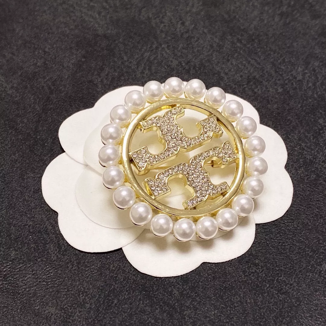 Tory Burch Brooches For Women Fashionable 4636