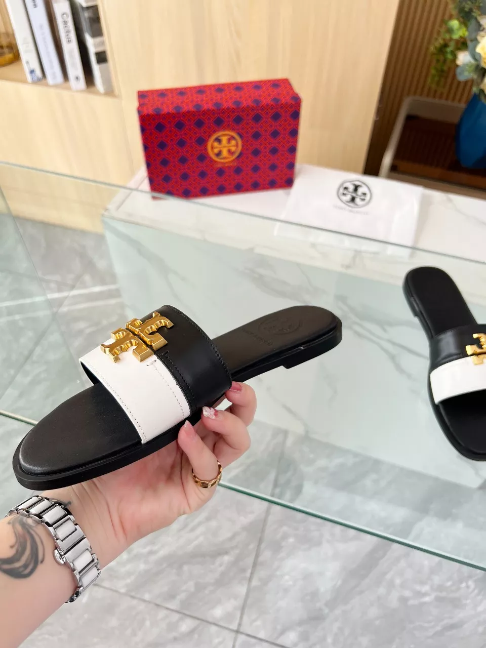 Tory Burch TB Slippers For Women AllSeason 1450
