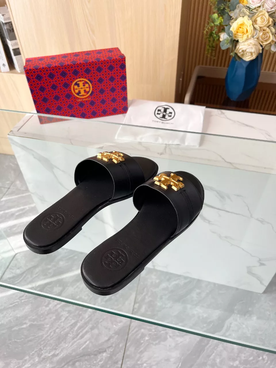 Tory Burch TB Slippers For Women Minimalist 3972