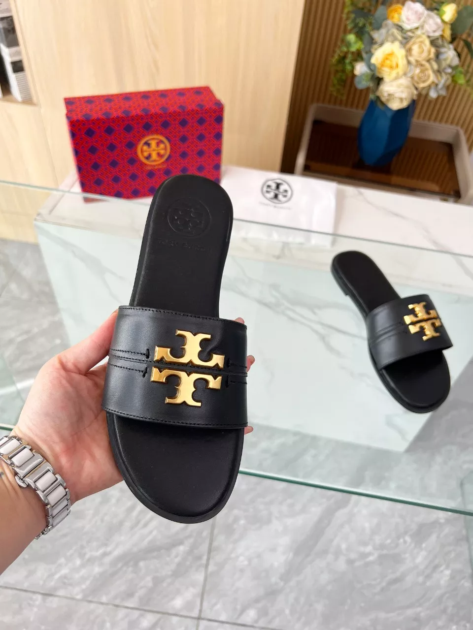 Tory Burch TB Slippers For Women Minimalist 3972