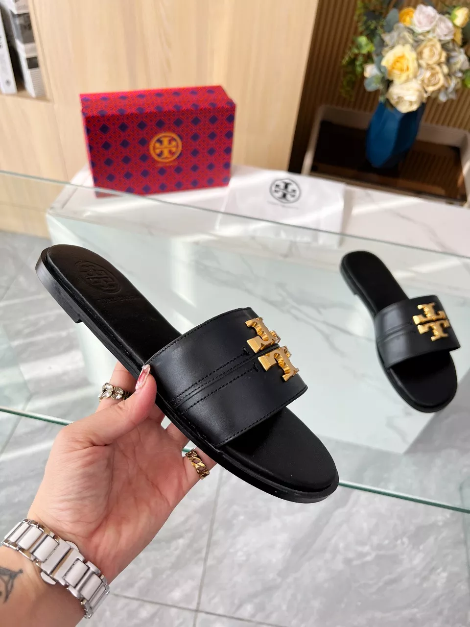 Tory Burch TB Slippers For Women Minimalist 3972