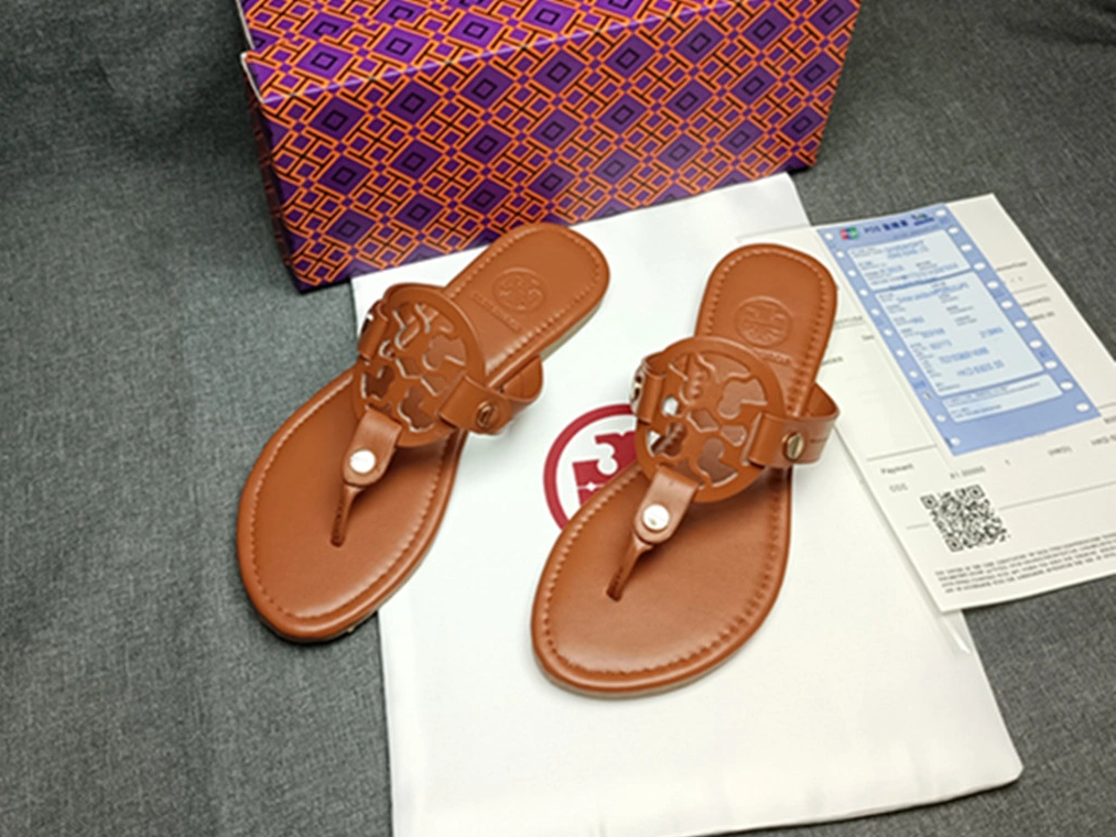 Tory Burch TB Slippers For Women Minimalist 8601