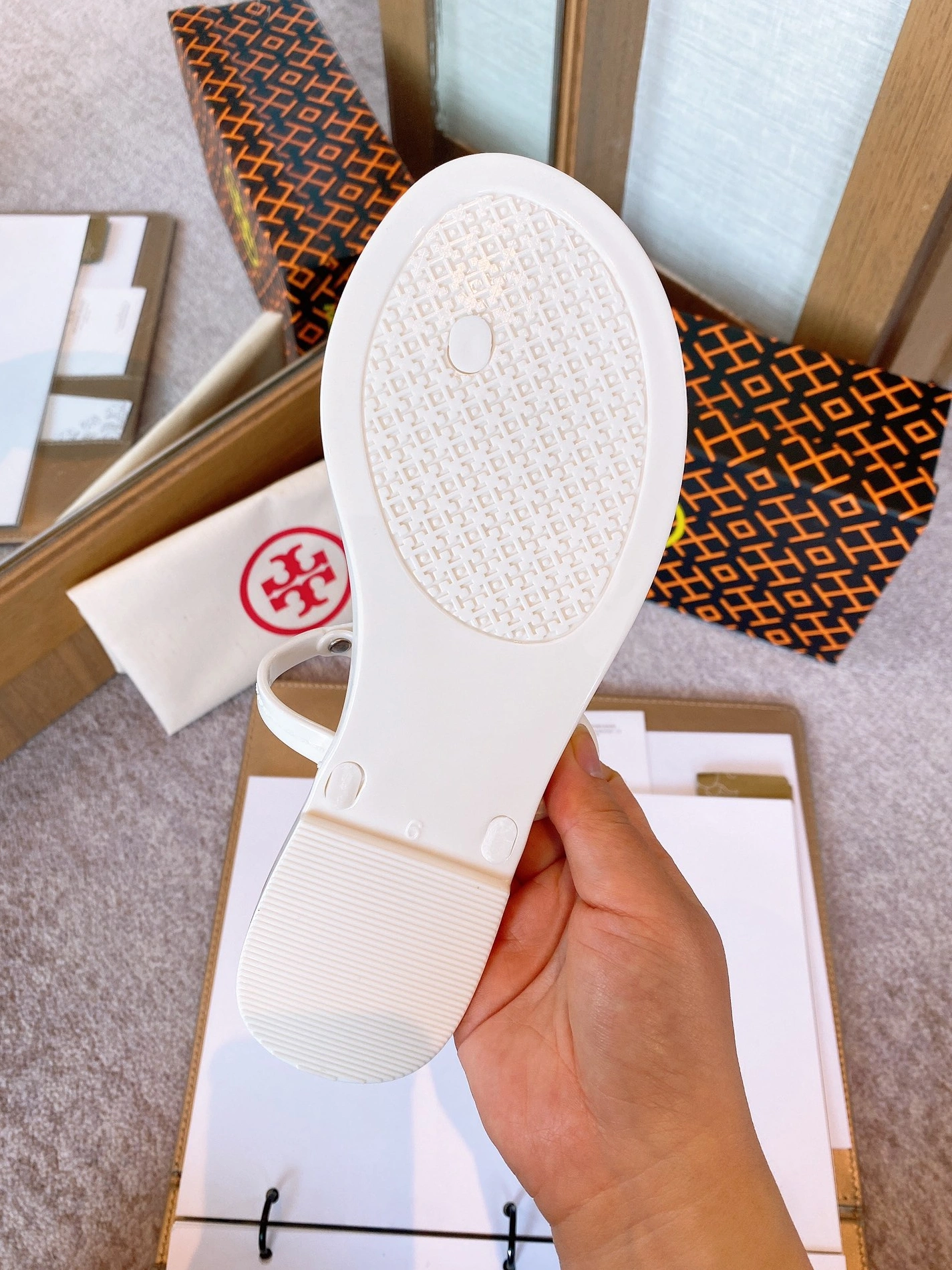 Tory Burch TB Slippers For Women Reliable 3536