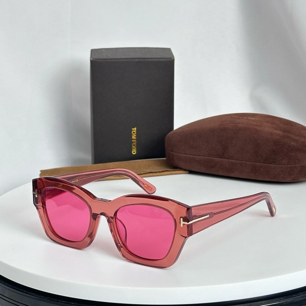 Trendsetting 119 Tom Ford AAA Quality Sunglasses