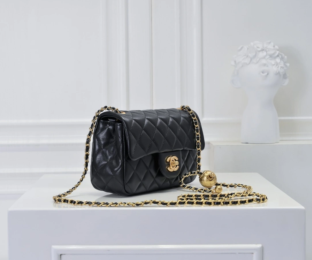 Trendsetting 1225 Chanel AAA Quality Messenger Bags