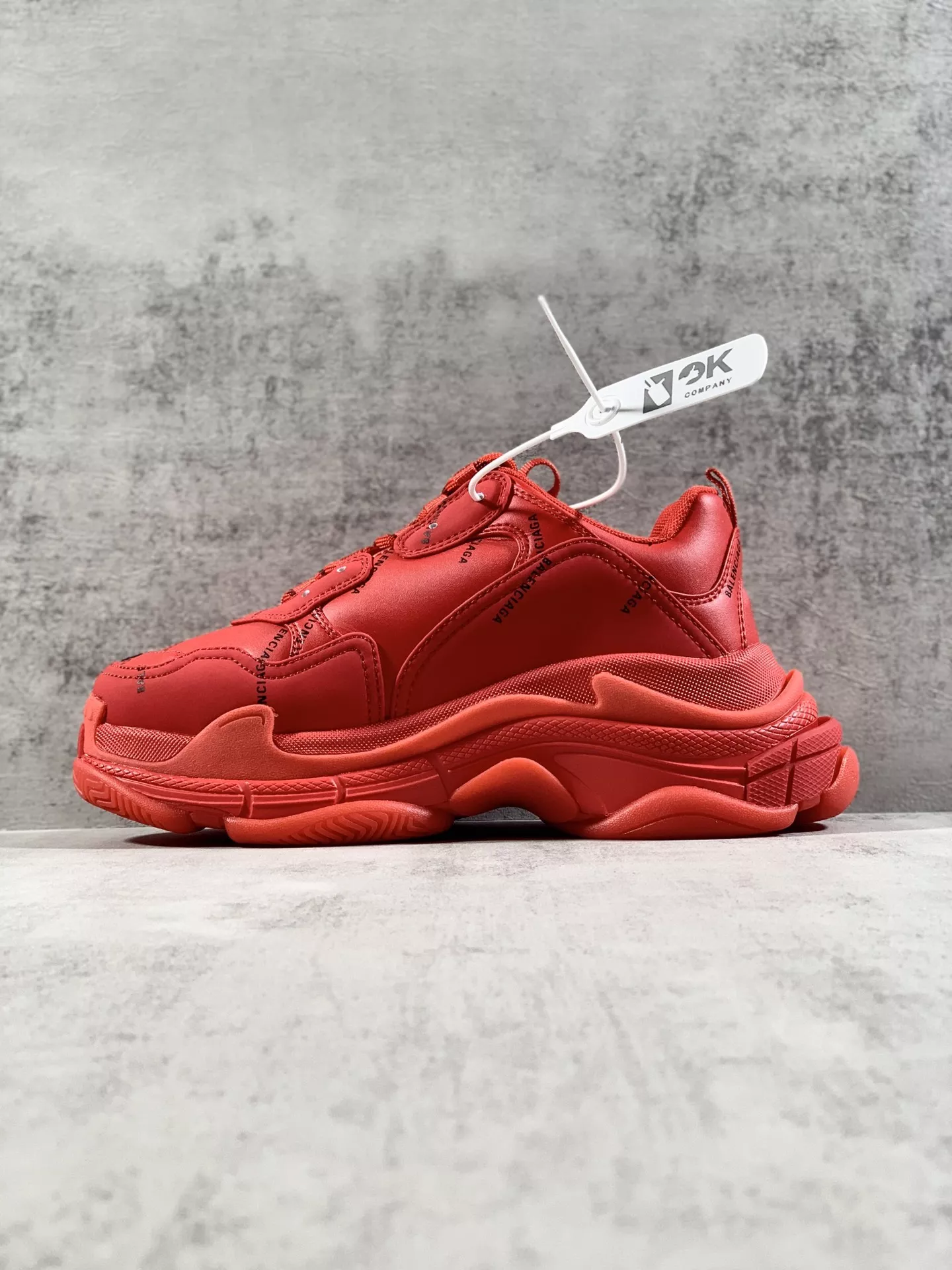 Trendsetting 1296 Balenciaga Casual Shoes For Men