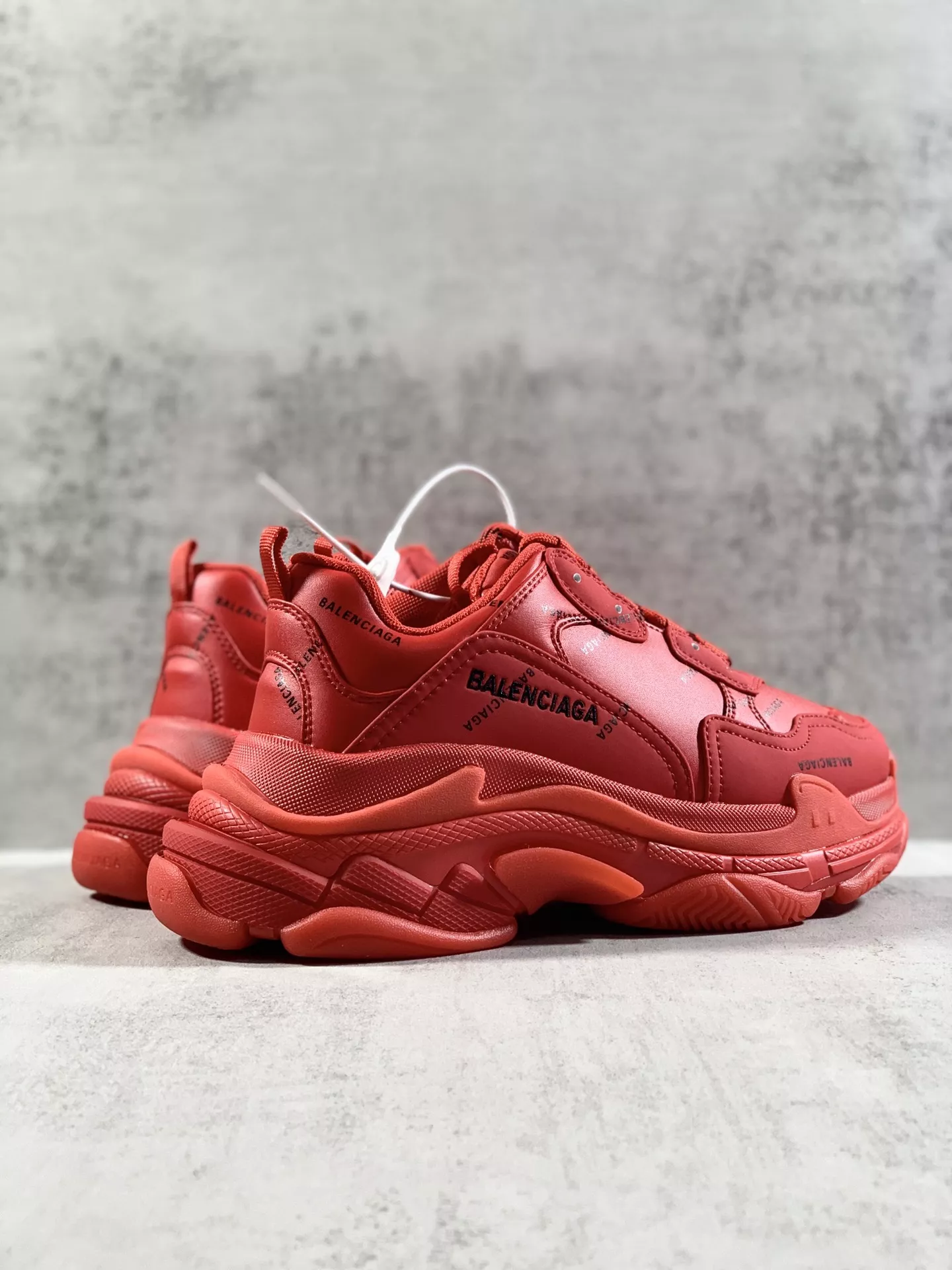 Trendsetting 1296 Balenciaga Casual Shoes For Men