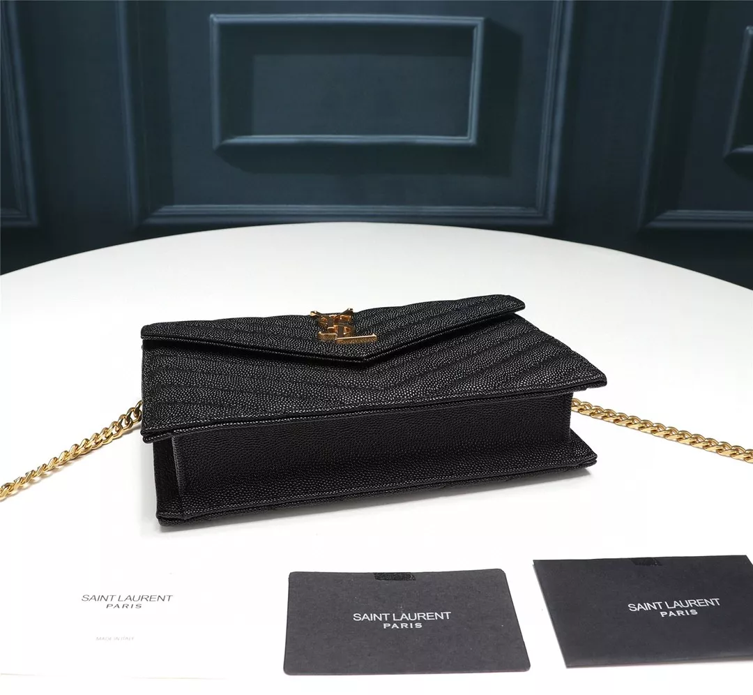 Trendsetting 130 Yves Saint Laurent YSL AAA Quality Messenger Bags For Women