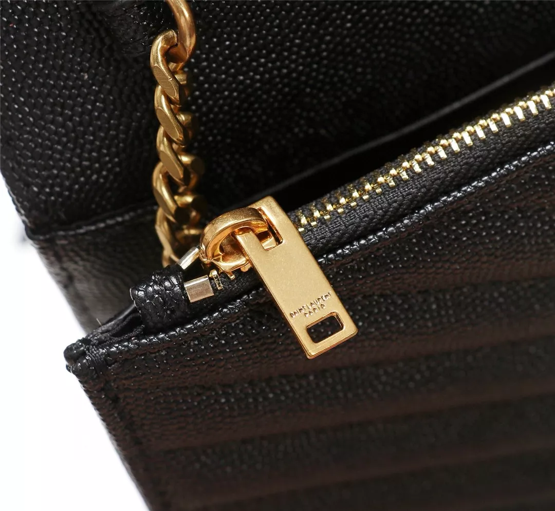 Trendsetting 130 Yves Saint Laurent YSL AAA Quality Messenger Bags For Women