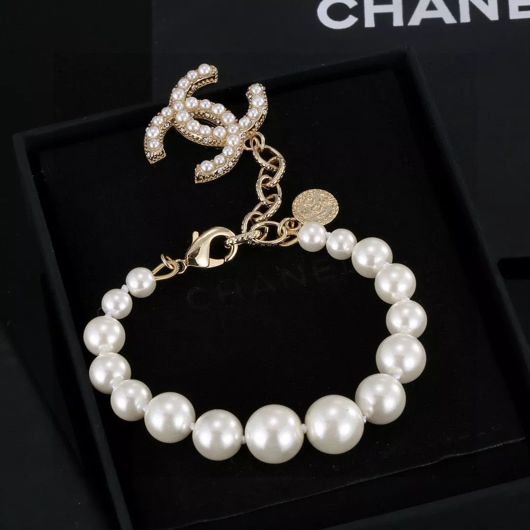 Trendsetting 1433 Chanel Bracelets For Women