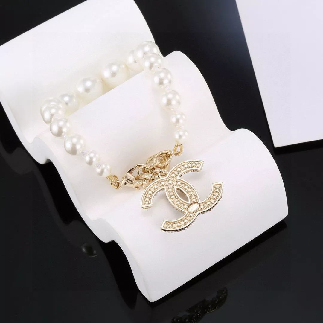 Trendsetting 1433 Chanel Bracelets For Women